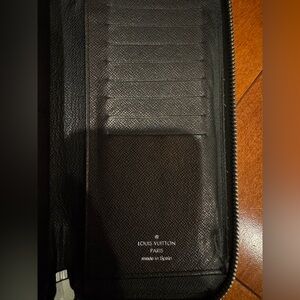 Louis Vuitton Black Damier Zippy Vertical Wallet